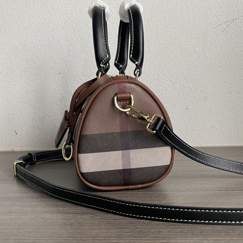 Bv*b*rry speedy bags